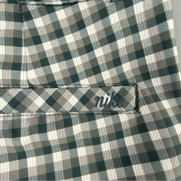 Nike dri fit plaid golf bermuda shorts women's size 4 - Picture 4 of 14